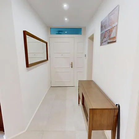 2br District 6 - Near Centre Appartamento Zurigo